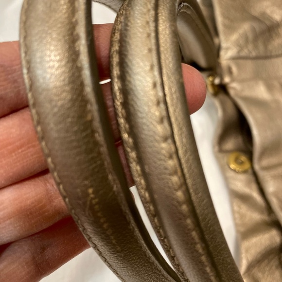 Salvatore Ferragamo Gold Tote Bag - Picture 7 of 7